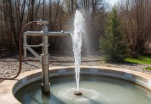Параметры промывки водяной скважины: как добиться чистой воды без лишних рисков
